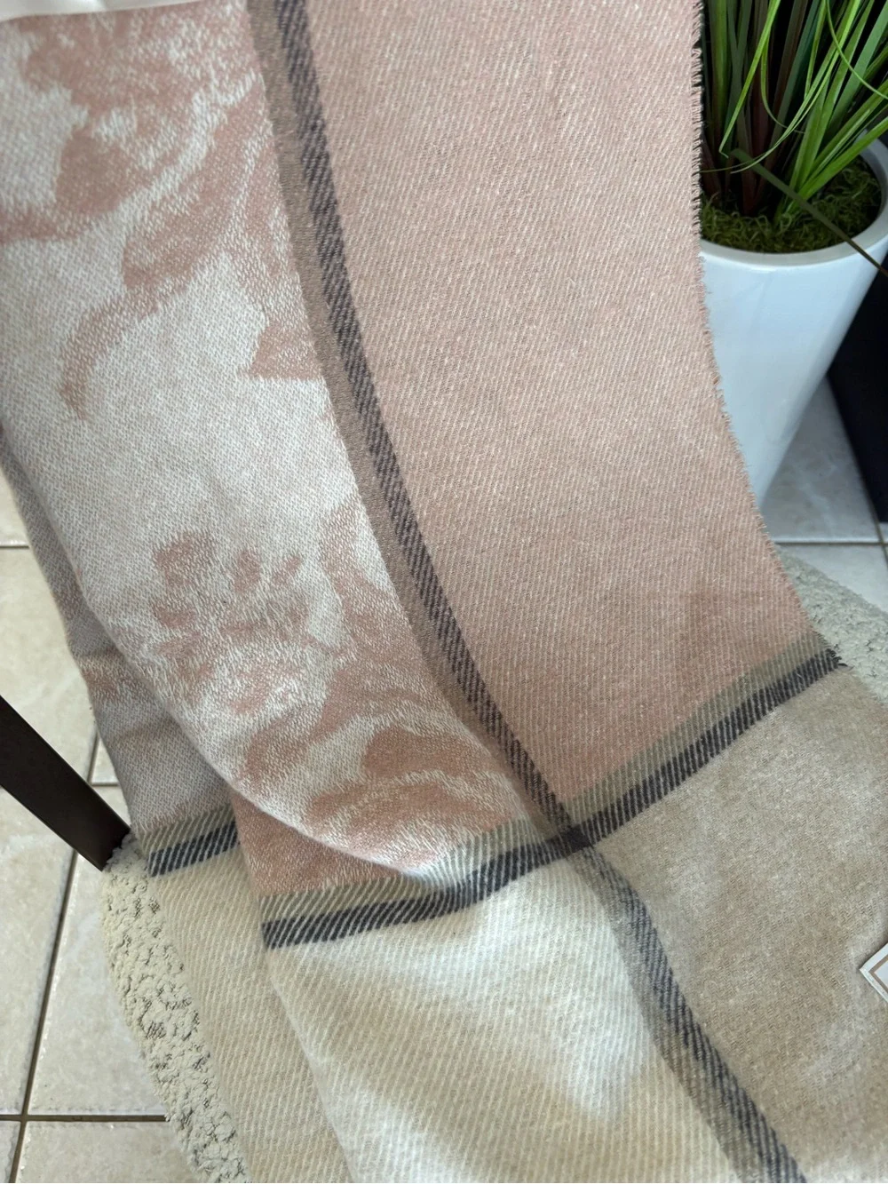 Made in Italy Cream & Blush Decorative Throw Blanket